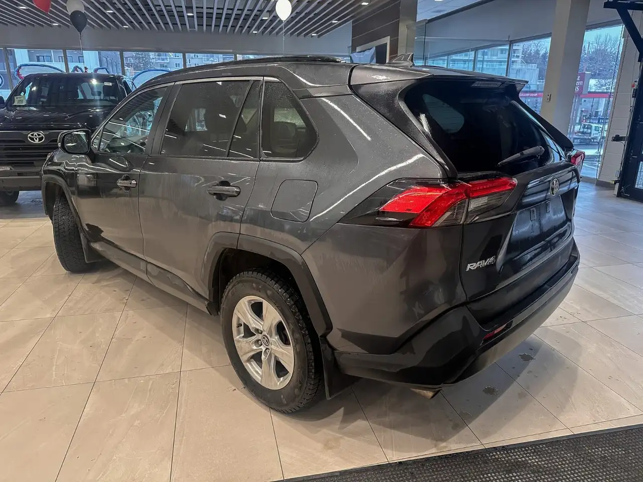 Toyota RAV 4 снимка Toyota RAV 4