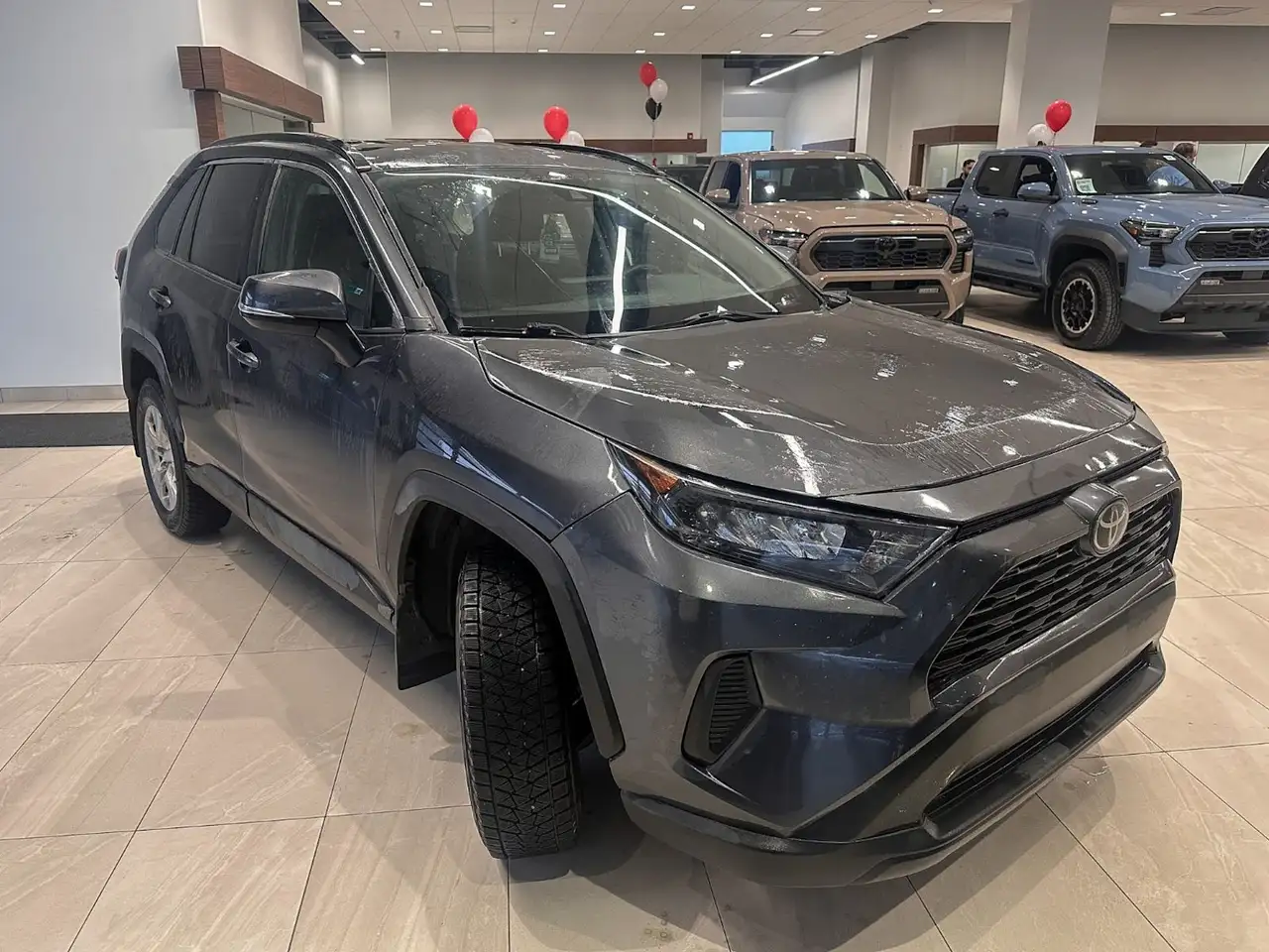 Toyota RAV 4 снимка Toyota RAV 4