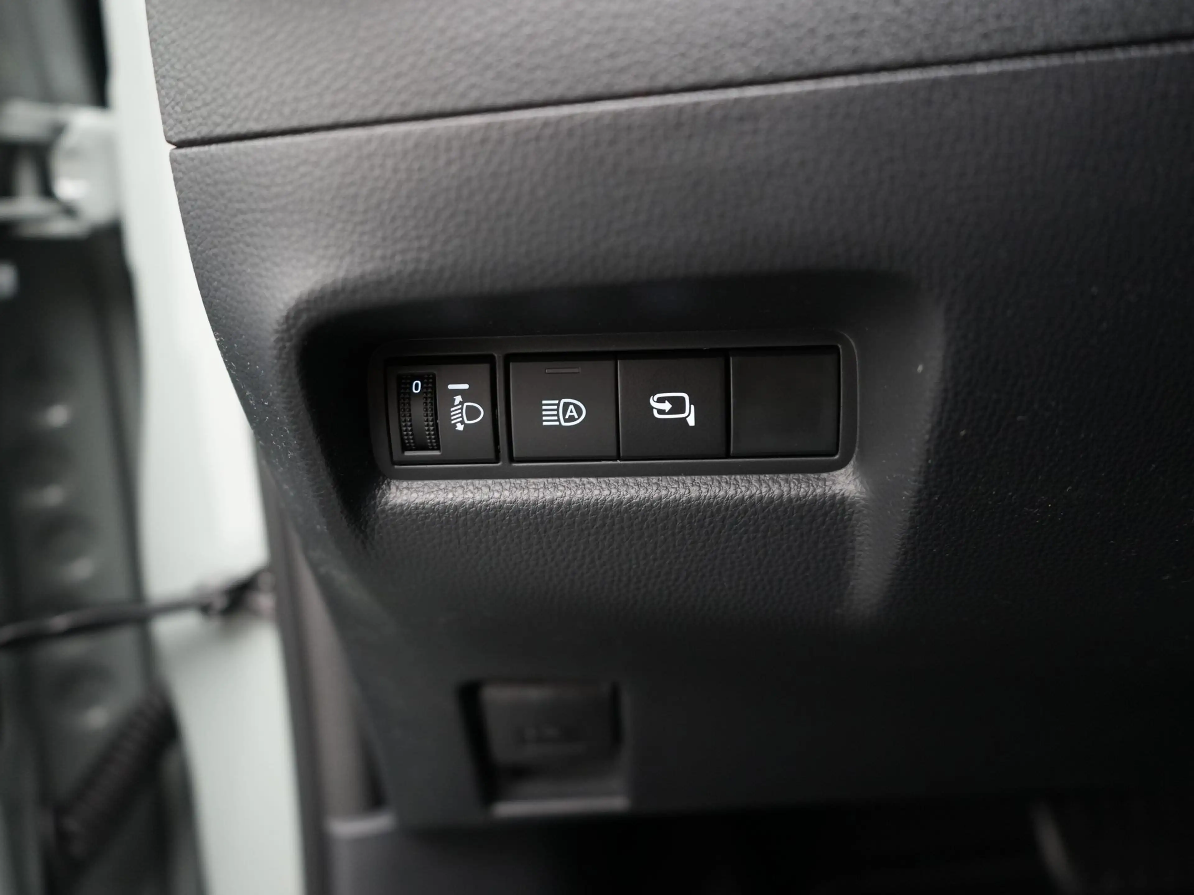 Toyota Aygo X Hybrid 115 pulse ||NU met € 1.500,- korting|| — photo 12