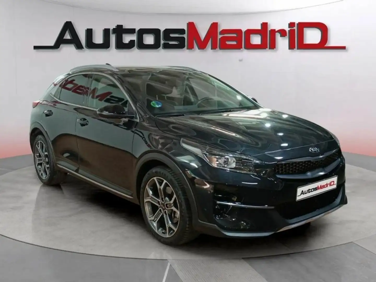 Kia XCeed 1.6 MHEV iMT Emotion 100kW (136CV) Schwarz - 1