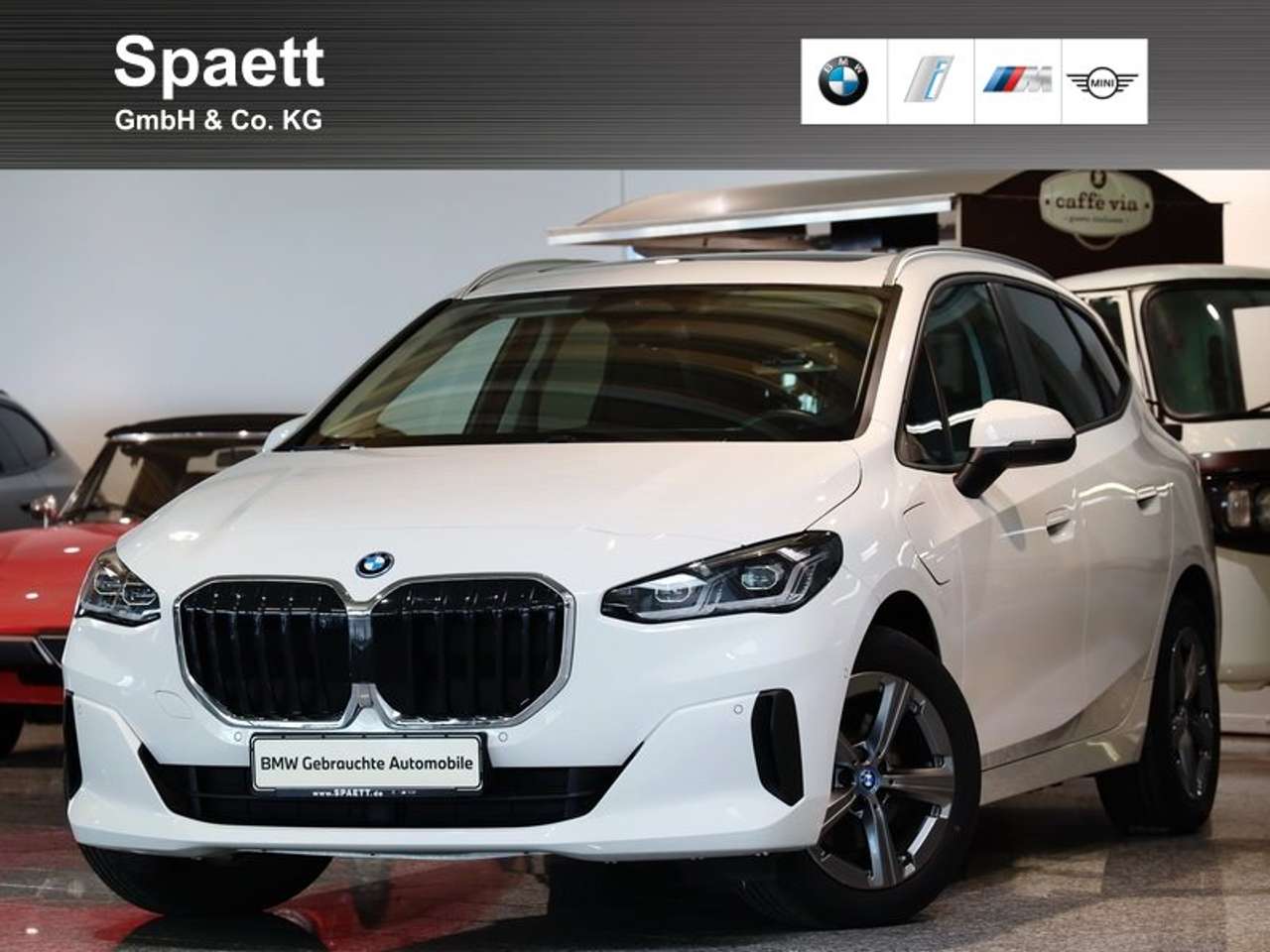 BMW 225 2023 — e xDrive Active Tourer Adp.LED Pano. RFK