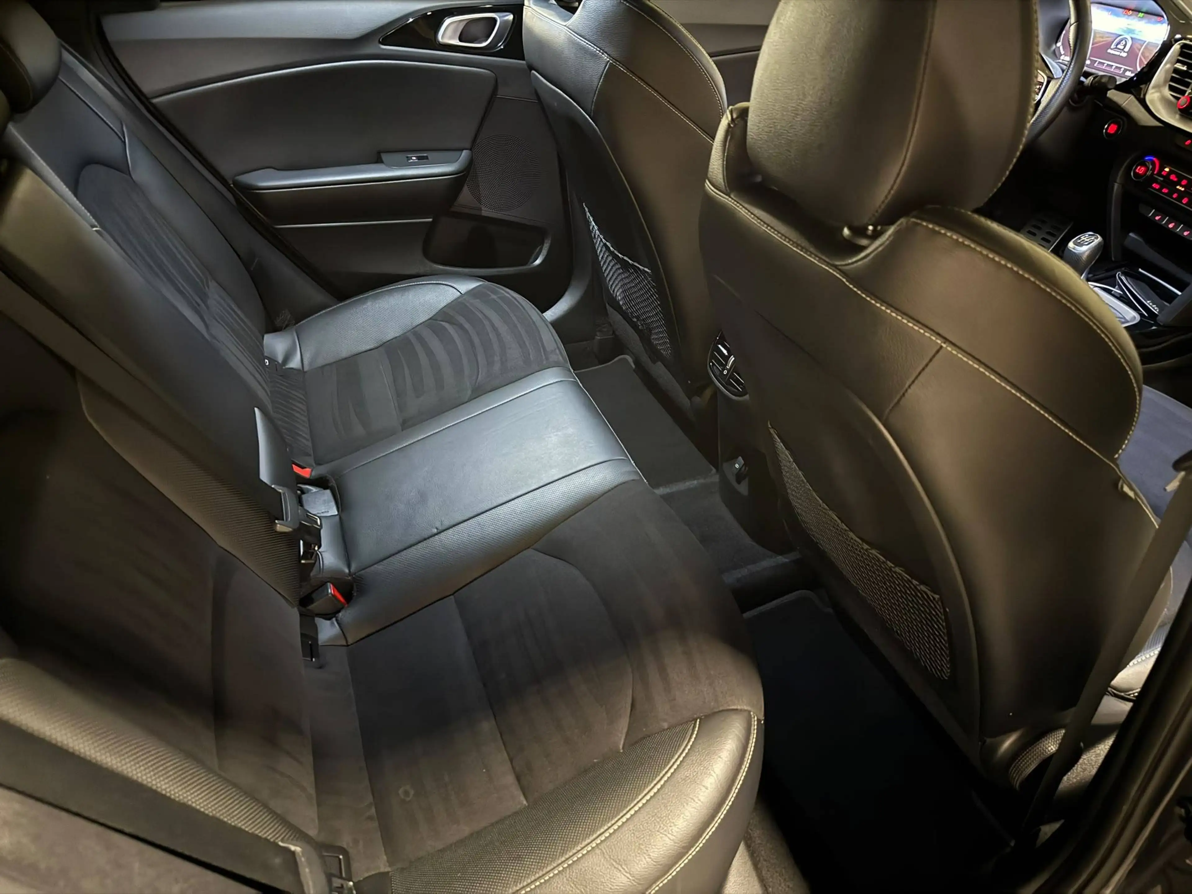 Kia ProCeed / pro_cee'd 1.0 T-GDi | GT-LINE | PANO | E-KOFFER | DODEHOEK | CAMERA | KEY-LESS ! — photo 15