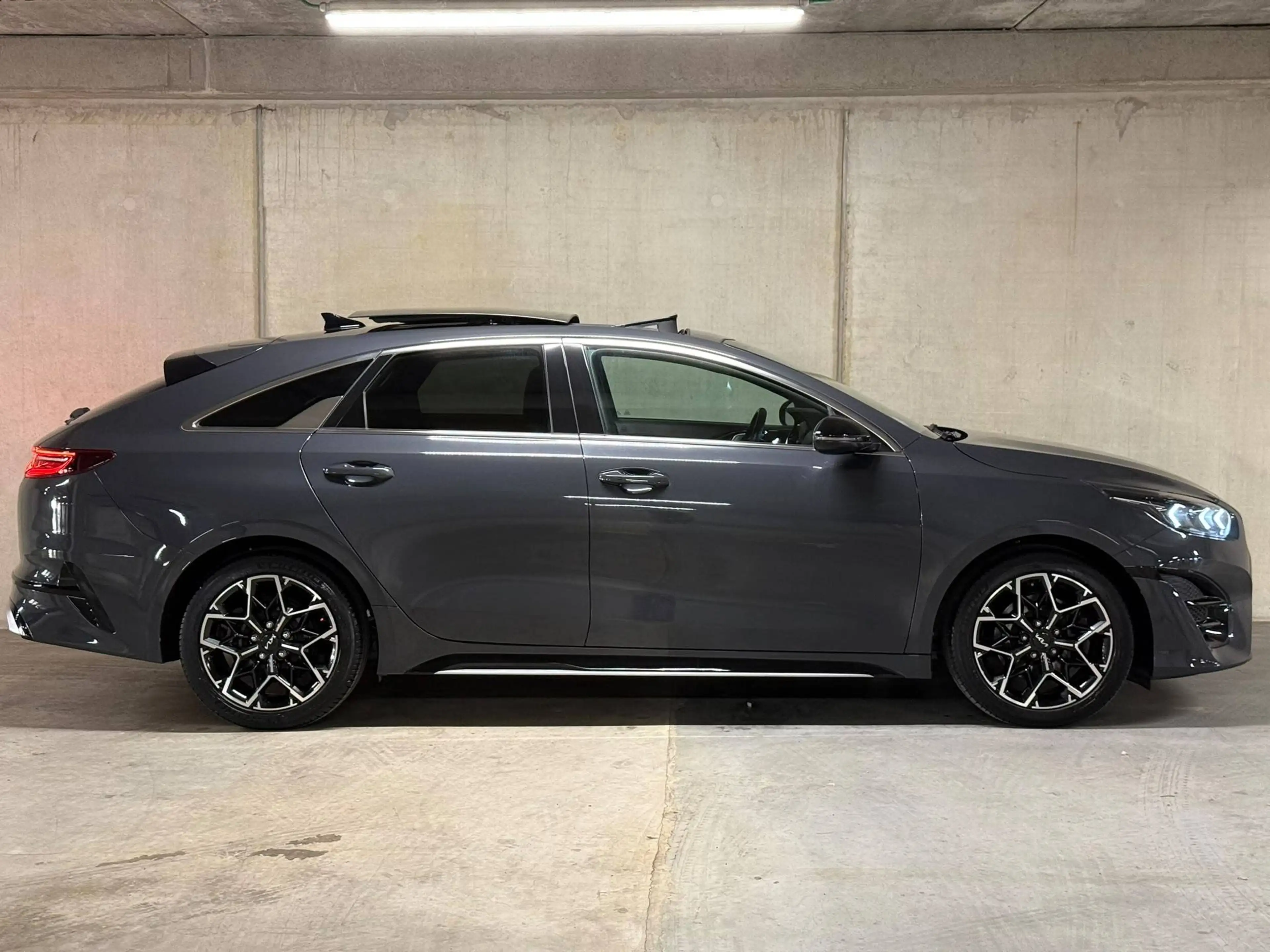 Kia ProCeed / pro_cee'd 1.0 T-GDi | GT-LINE | PANO | E-KOFFER | DODEHOEK | CAMERA | KEY-LESS ! — photo 7