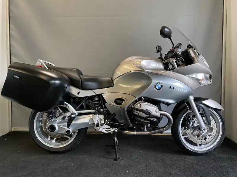 BMW R 1200 ST
