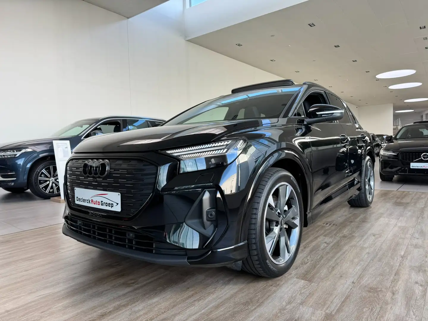 Audi Q4 e-tron 45 S-LINE*PANO*TREKHAAK*CAMERA*TOPAANBOD !!! Noir - 2