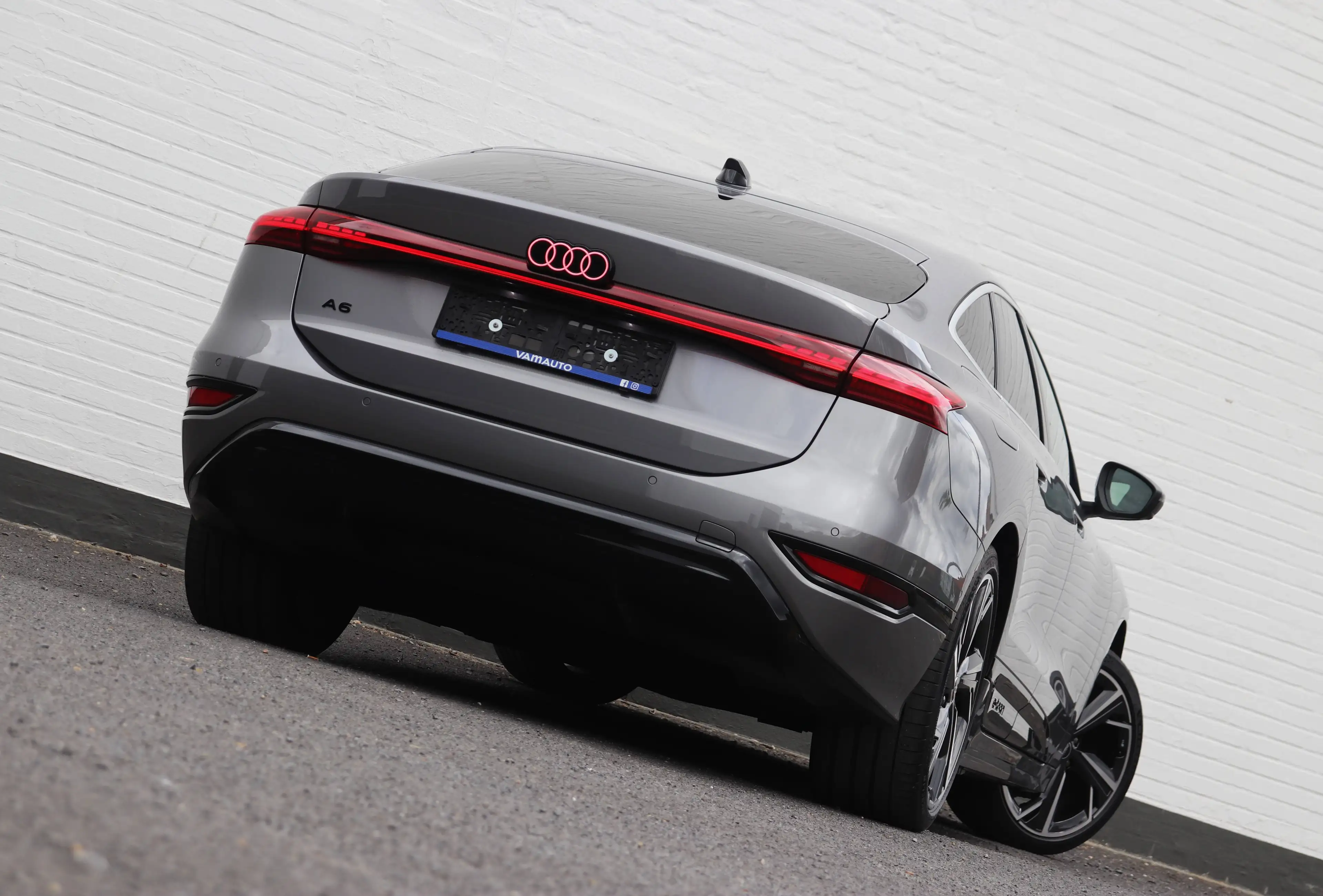 Audi A6 e-tron Sportback 83 kWh - Matrix/BlindSpot/Keyless/360/ElectricSeats/21"/SOH=97,4% — photo 11