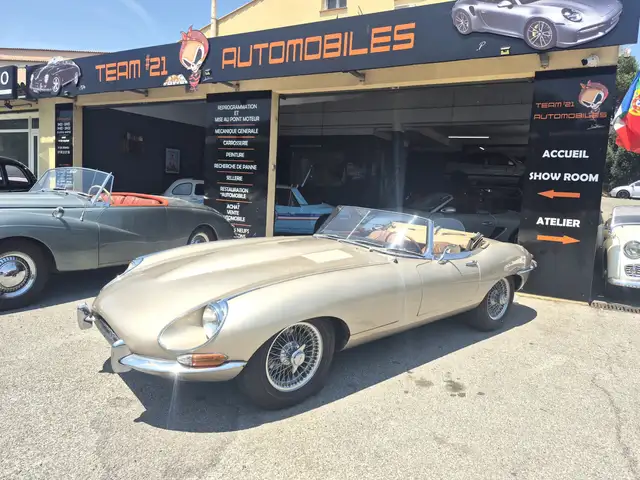 Jaguar E-Type 4.2L