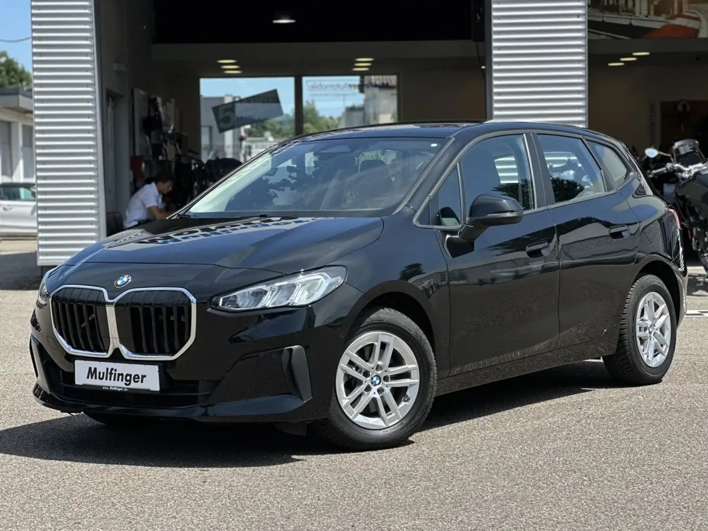 BMW 218 i AT. DKG Kamera Sitzh. Widescreen Live-Navi Noir - 2