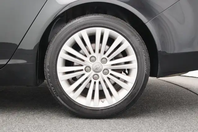 Opel Insignia view 20