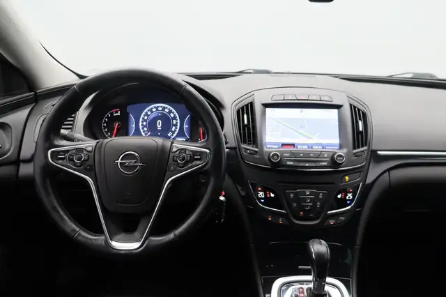 Opel Insignia view 13