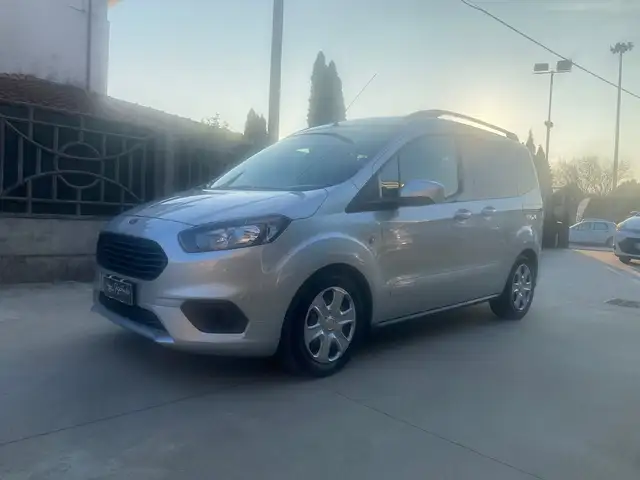 Ford Transit Courier 1.5 TDCI 75 CV S&S PLUS