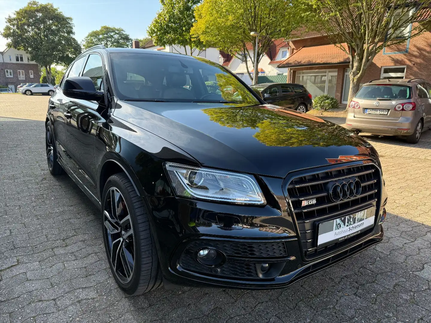 Audi SQ5 3.0 TDI plus quattro B&O/AHK/PANO/RAUTENSTEP Schwarz - 2