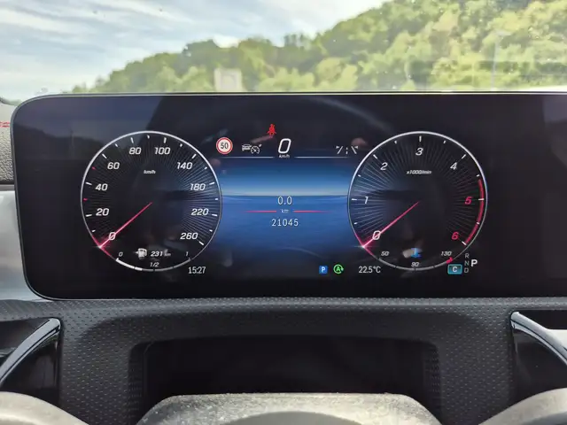 Mercedes-Benz Cla Class view 13