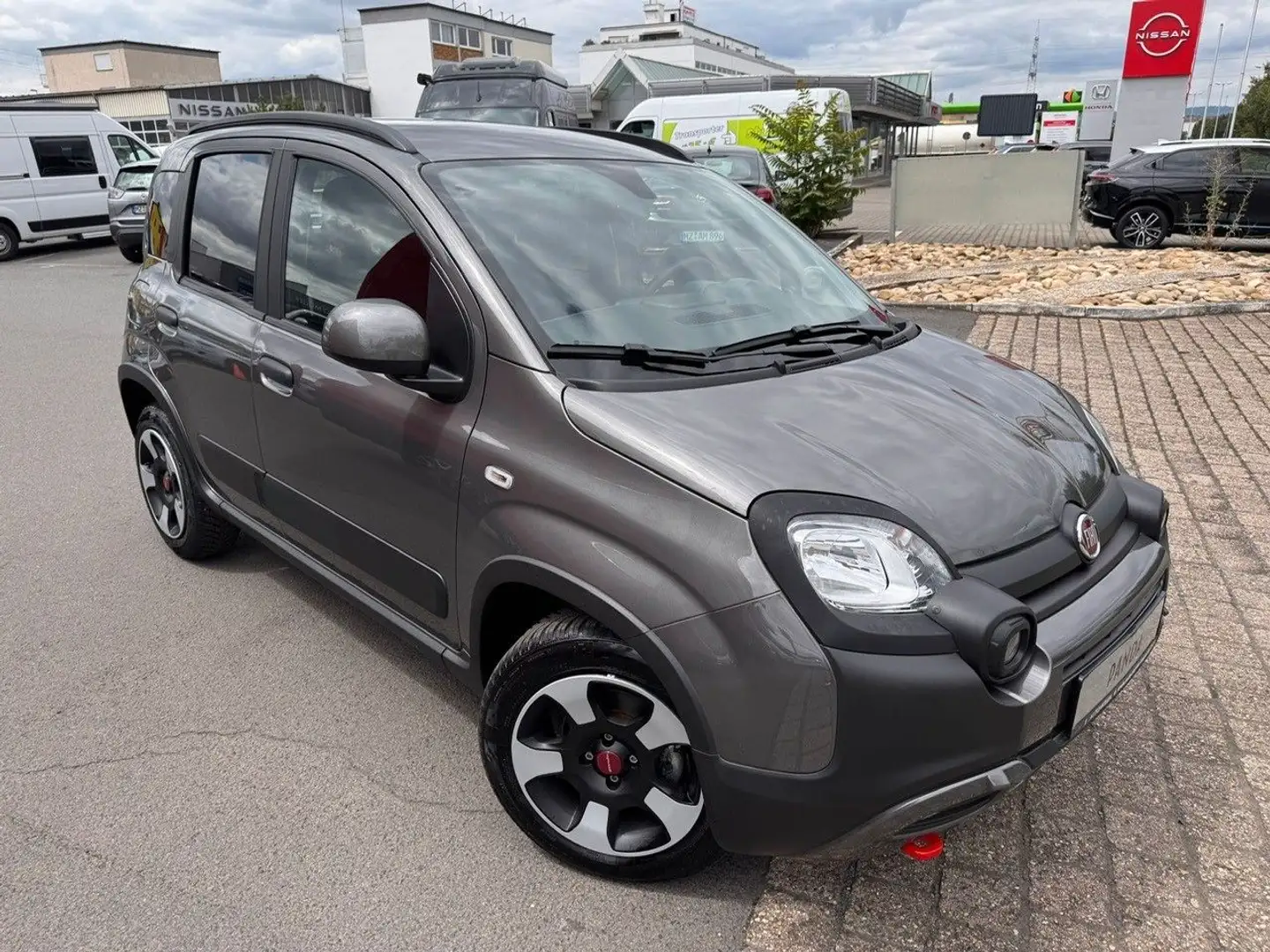 Fiat Panda Cross 1.0(69PS) Klima, PDC, SHZ Grau - 1