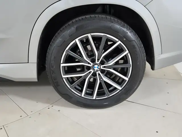 BMW X1 view 15