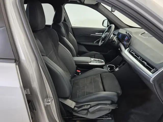 BMW X1 view 11