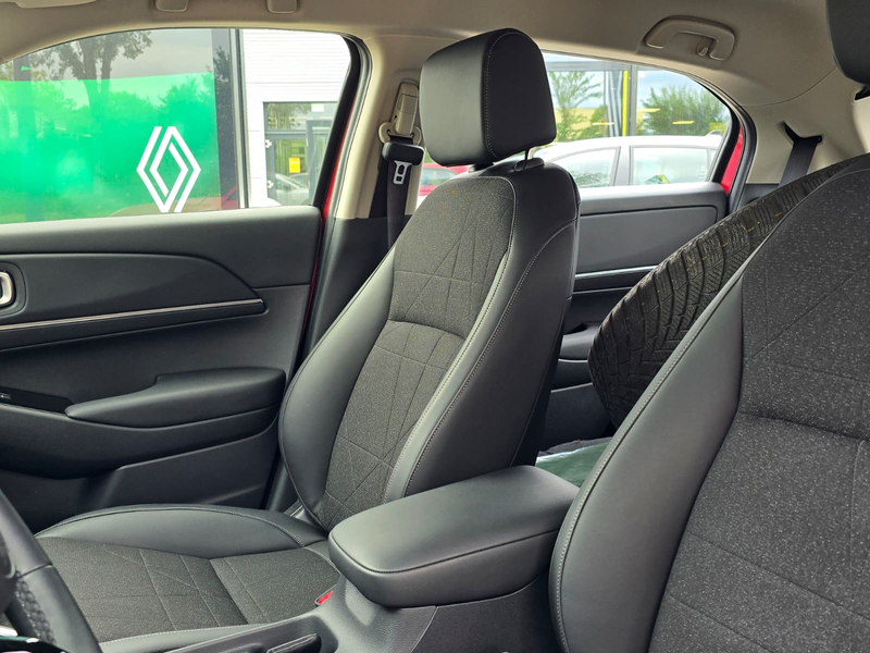 Honda HR-V 1.5 i-MMD Hybrid OPF (EURO 6d) — photo 12