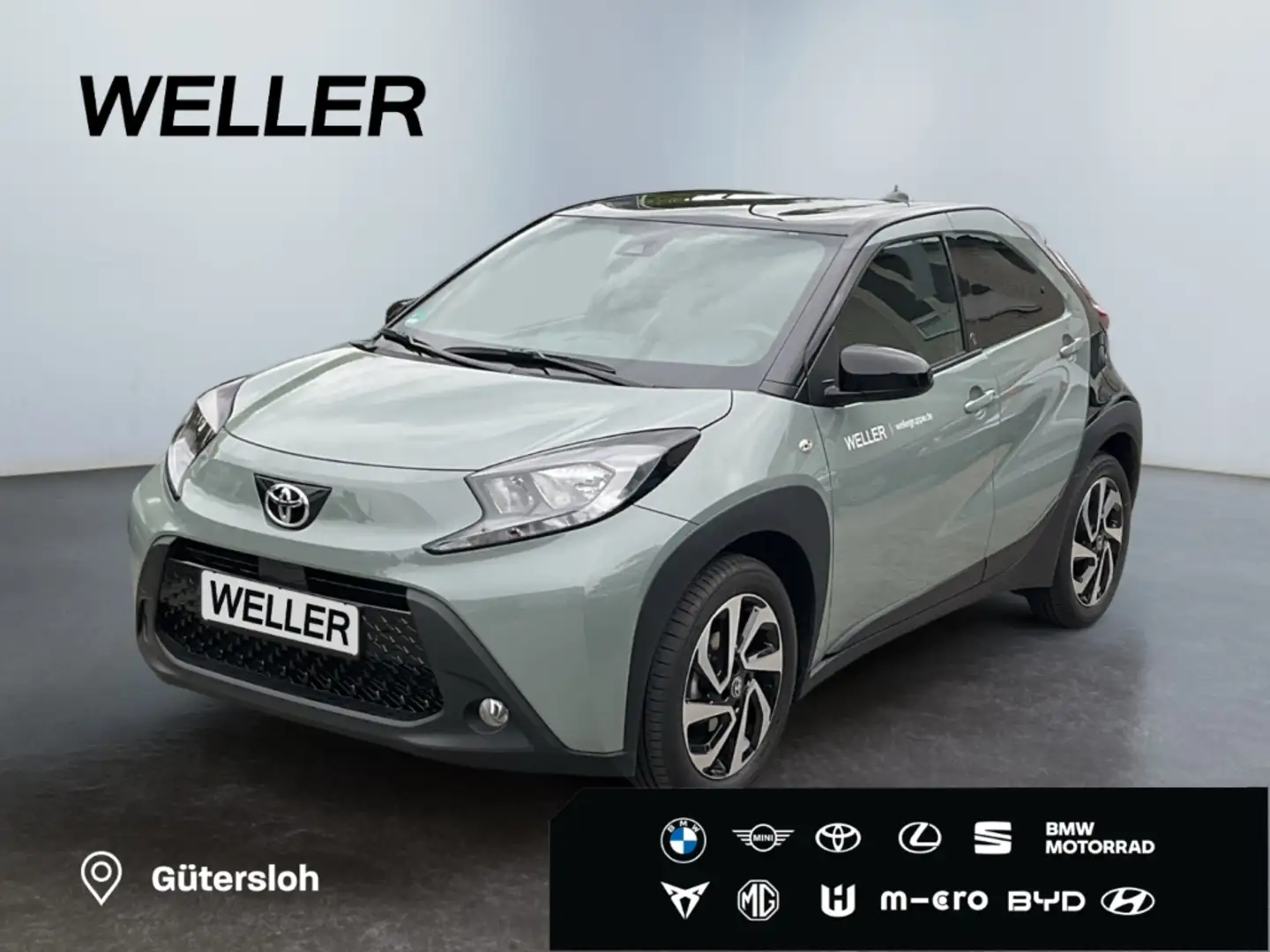 Toyota Aygo X 1.0 VVT-i EU6e Team D (AB7) *CAM*ACC* Grijs - 1