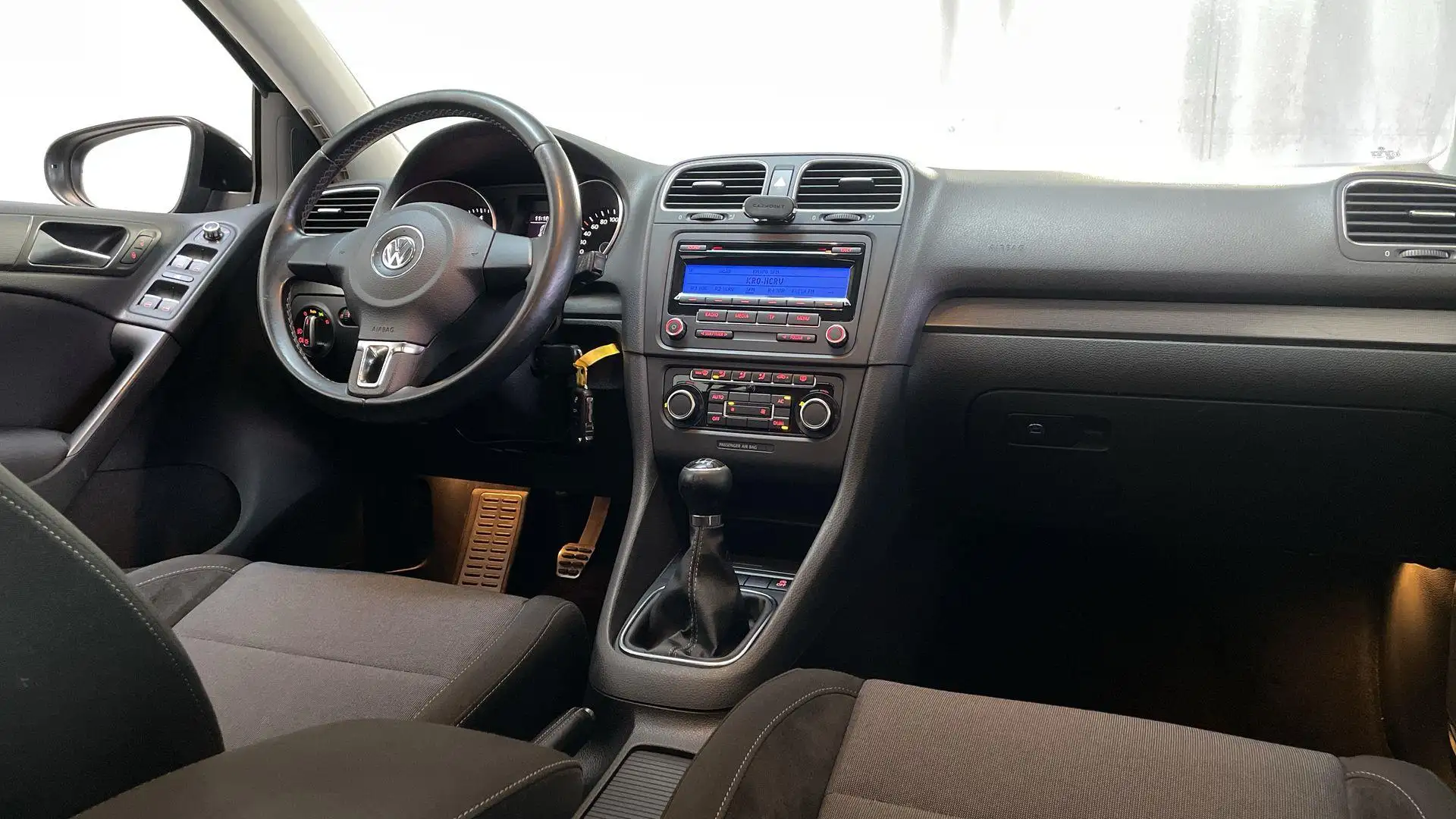 Volkswagen Golf 1.2 TSI Style BlueMotion Climate Control Cruise Co Grijs - 2