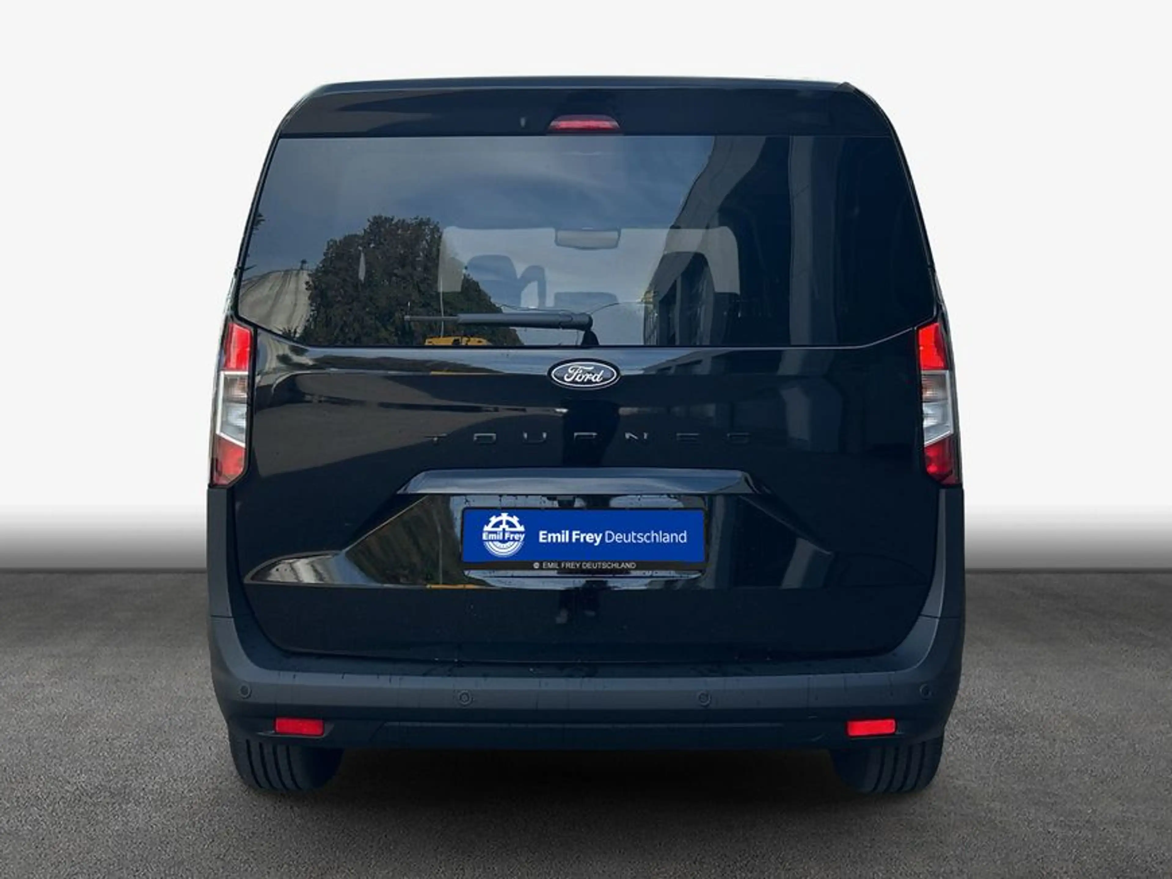 Ford Tourneo Courier 1.0 EcoBoost Aut. TITANIUM — photo 5