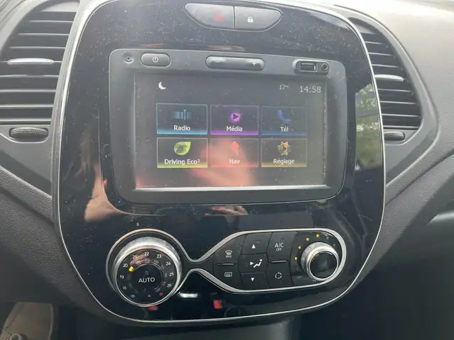 Renault Captur view 15
