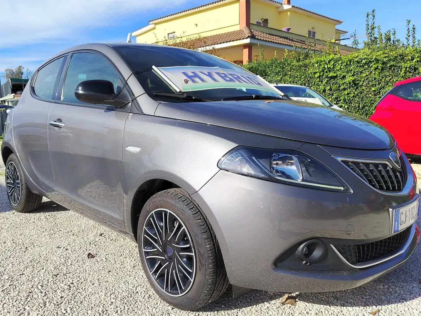 Lancia Ypsilon Ypsilon 1.0 firefly hybrid Alberta Ferretti s Grigio - 2