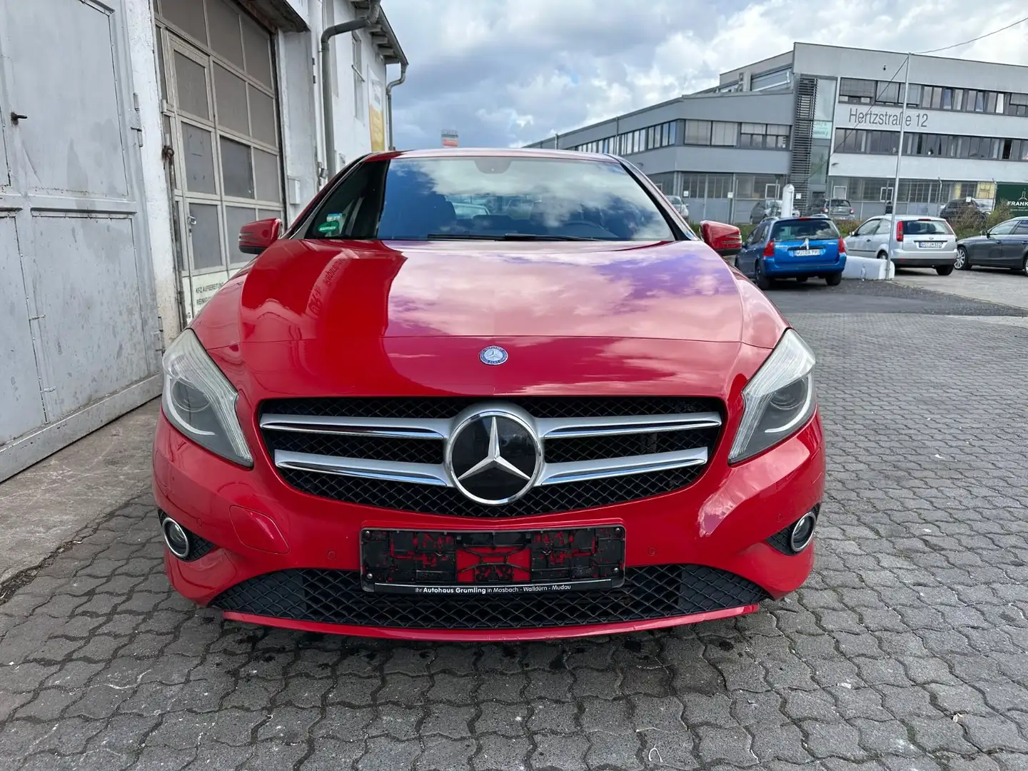 Mercedes-Benz A 180 CDI Urban Bi-Xenon PDC Tüv Neu Rojo - 2