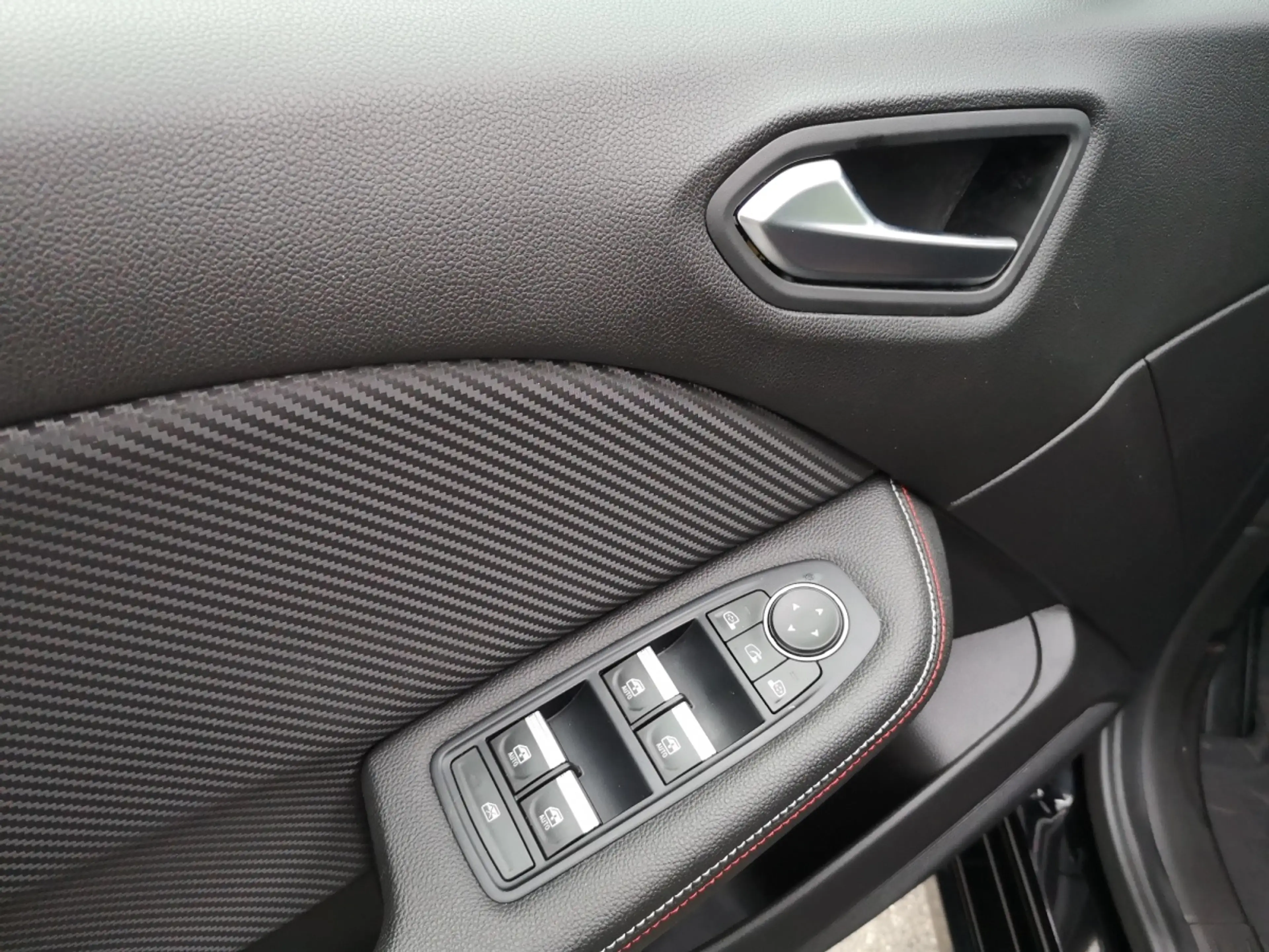 Renault Clio RS-Line Blue dCi 115 — photo 17