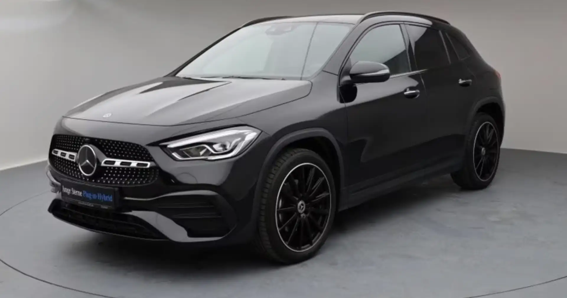 Mercedes-Benz MERCEDES-BENZ Clase GLA Todoterreno  Automático d Noir - 1