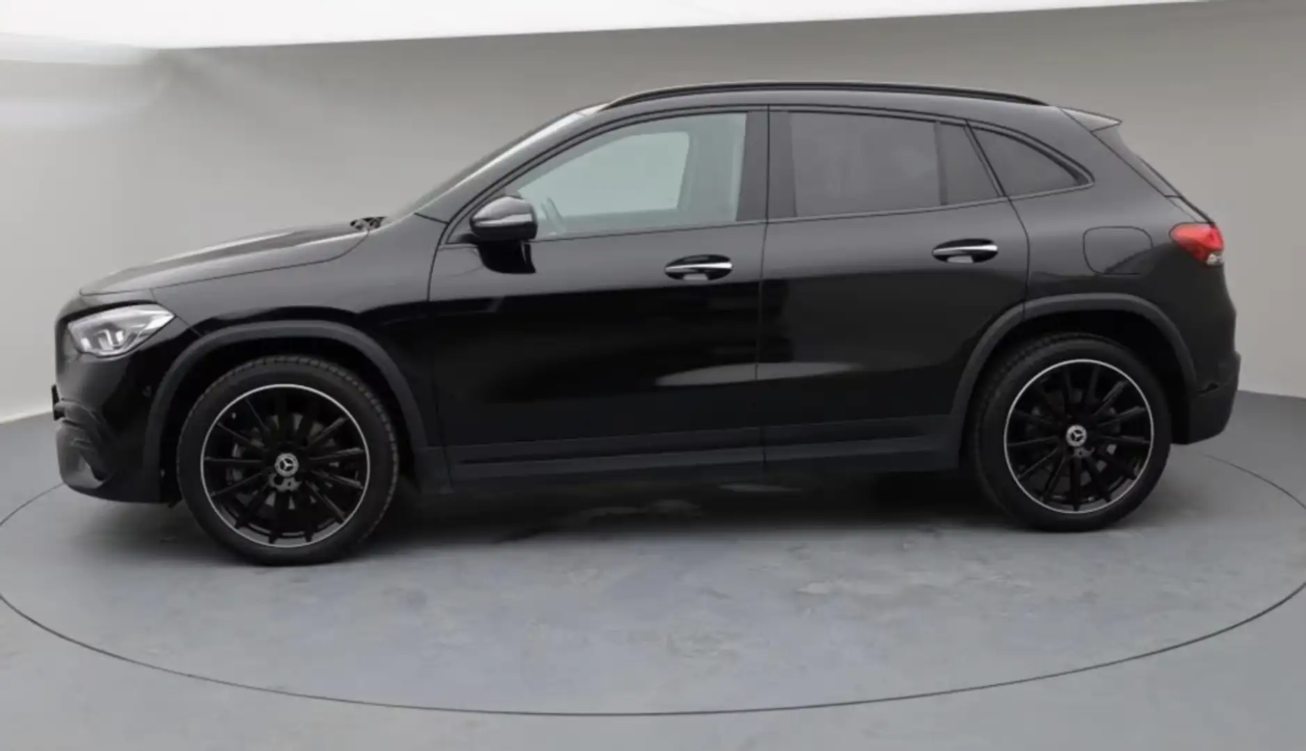 Mercedes-Benz MERCEDES-BENZ Clase GLA Todoterreno  Automático d Noir - 2