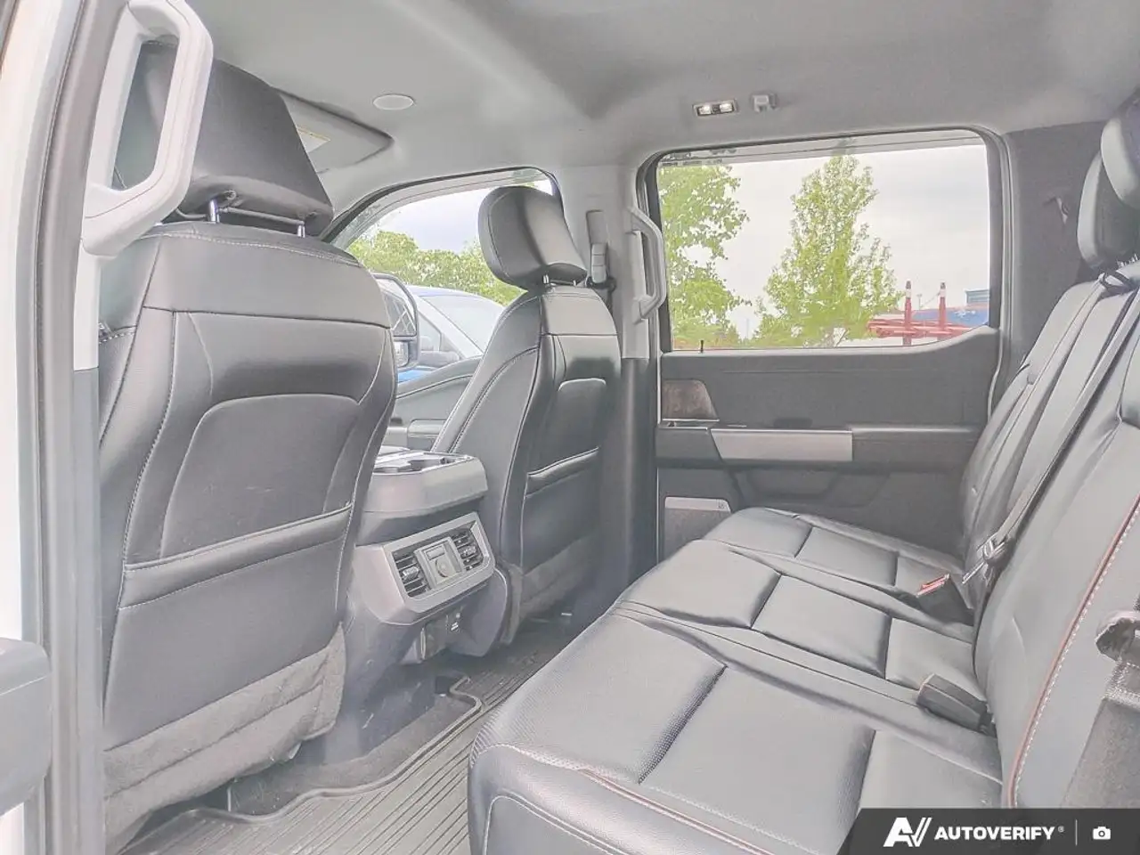 Ford F 350 снимка Ford F 350