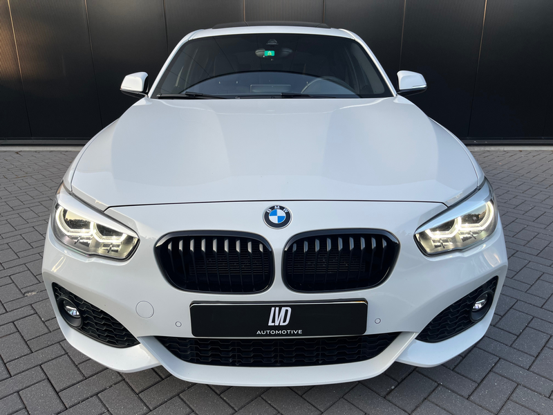 BMW 118 1-Serie Edition M Sport Shadow Executive PANO LEDE — photo 4