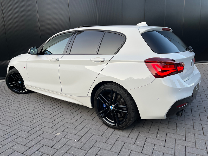 BMW 118 1-Serie Edition M Sport Shadow Executive PANO LEDE — photo 2