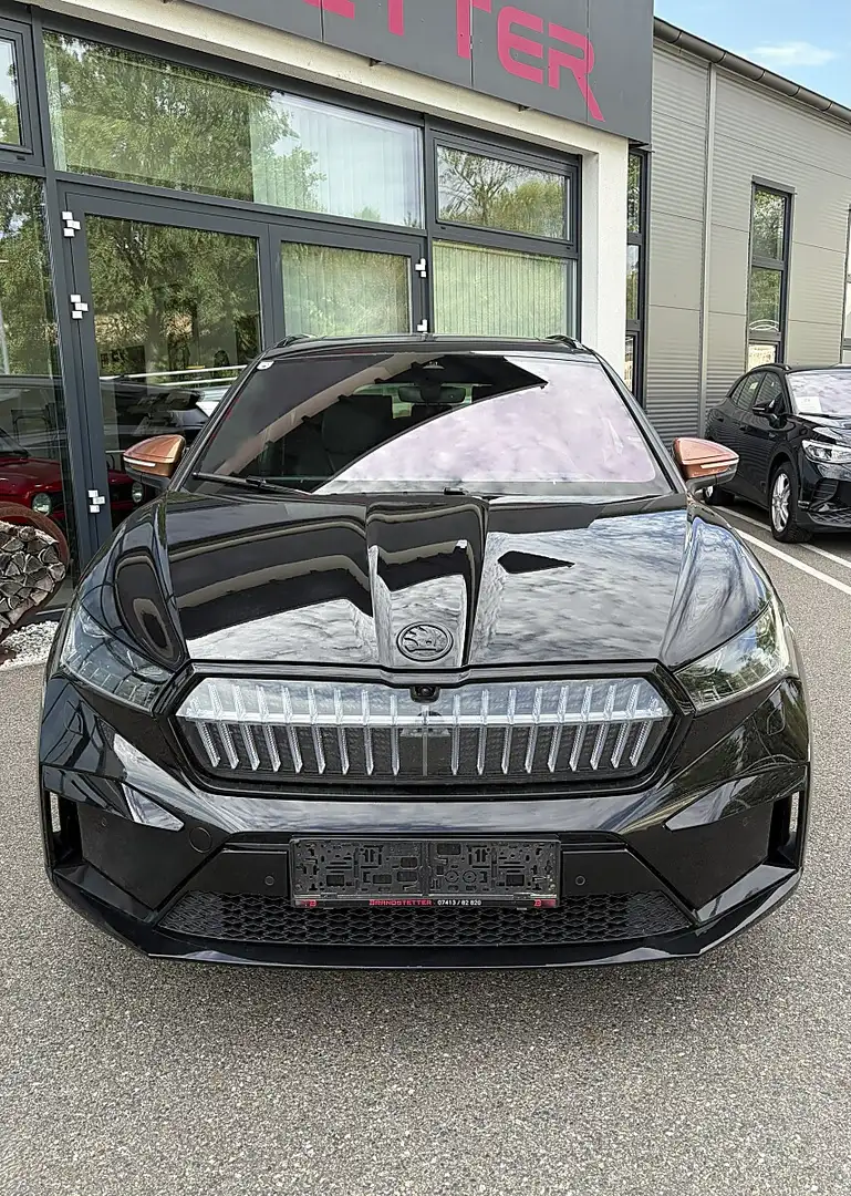 Skoda Enyaq iV 80x 82kWh Founders Edition Schwarz - 2