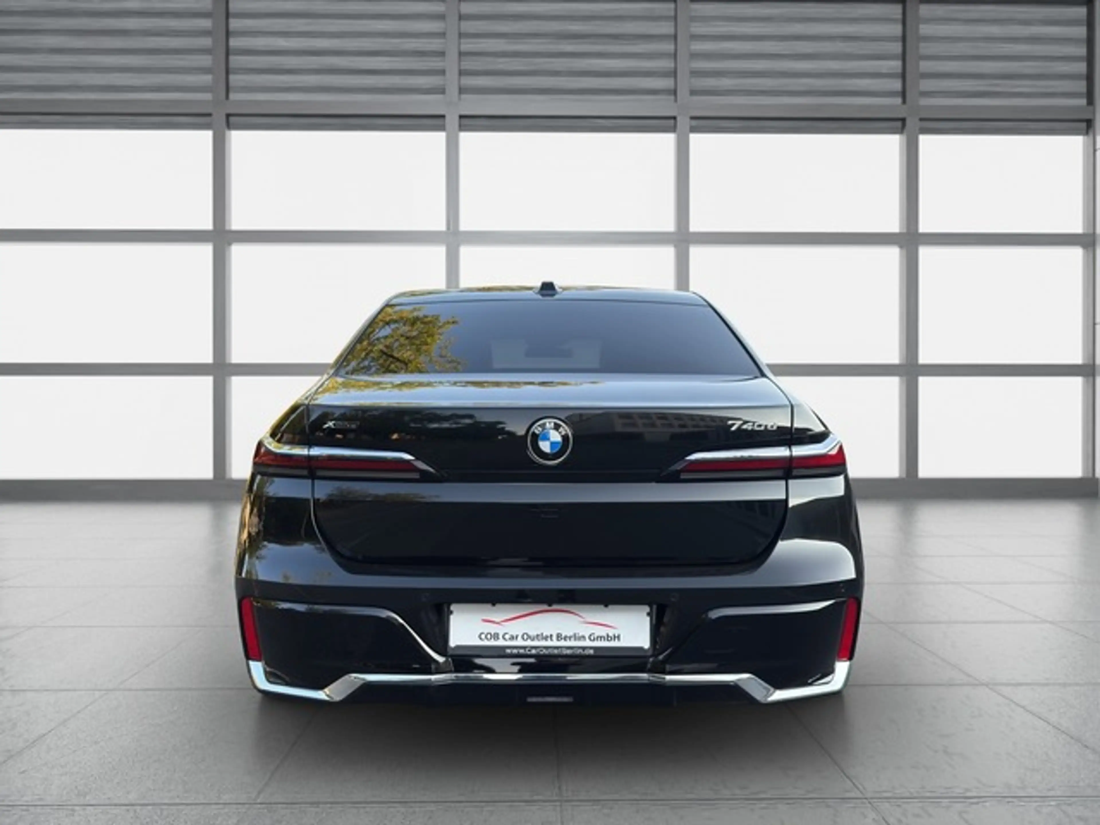 BMW 740 d xDrive M Sport M Sportpaket PANO AHK 360 Kamera — photo 14