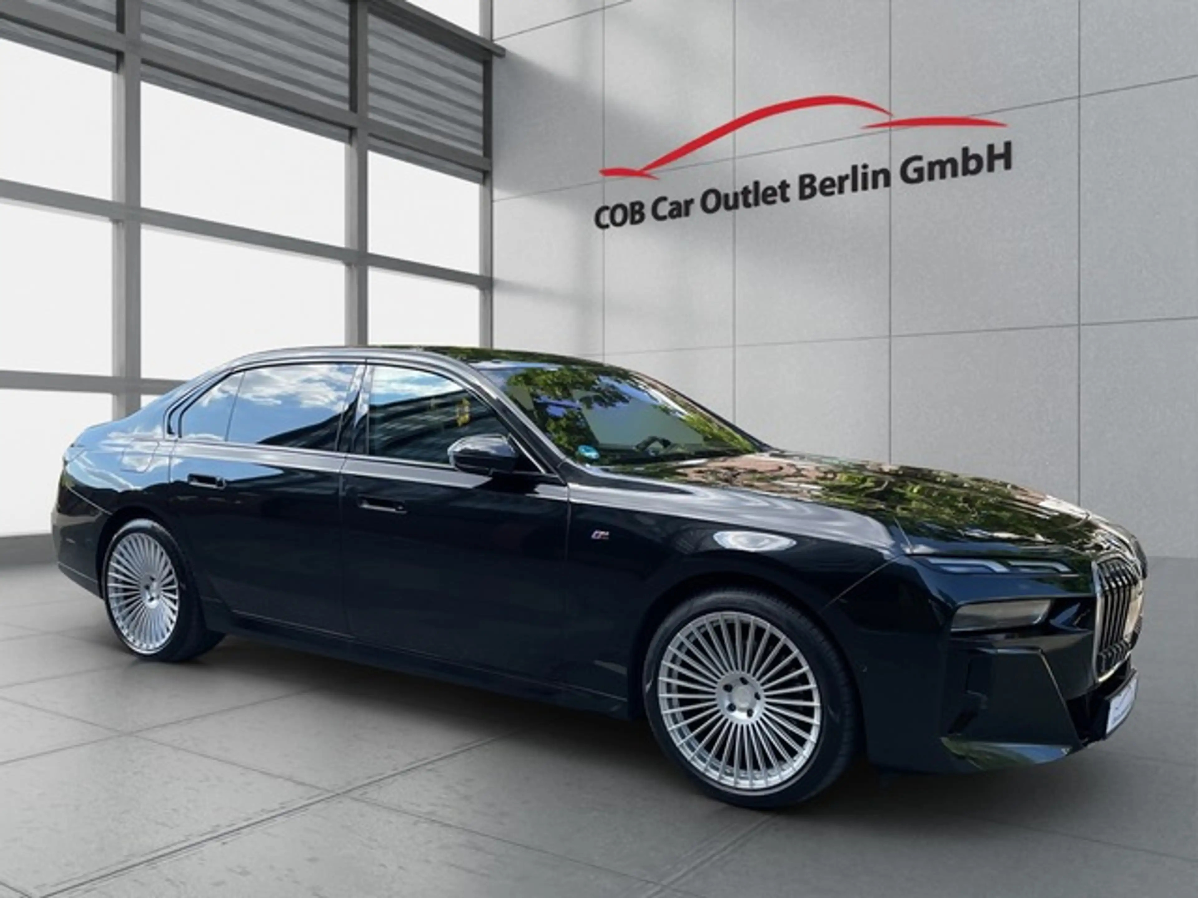 BMW 740 d xDrive M Sport M Sportpaket PANO AHK 360 Kamera — photo 3