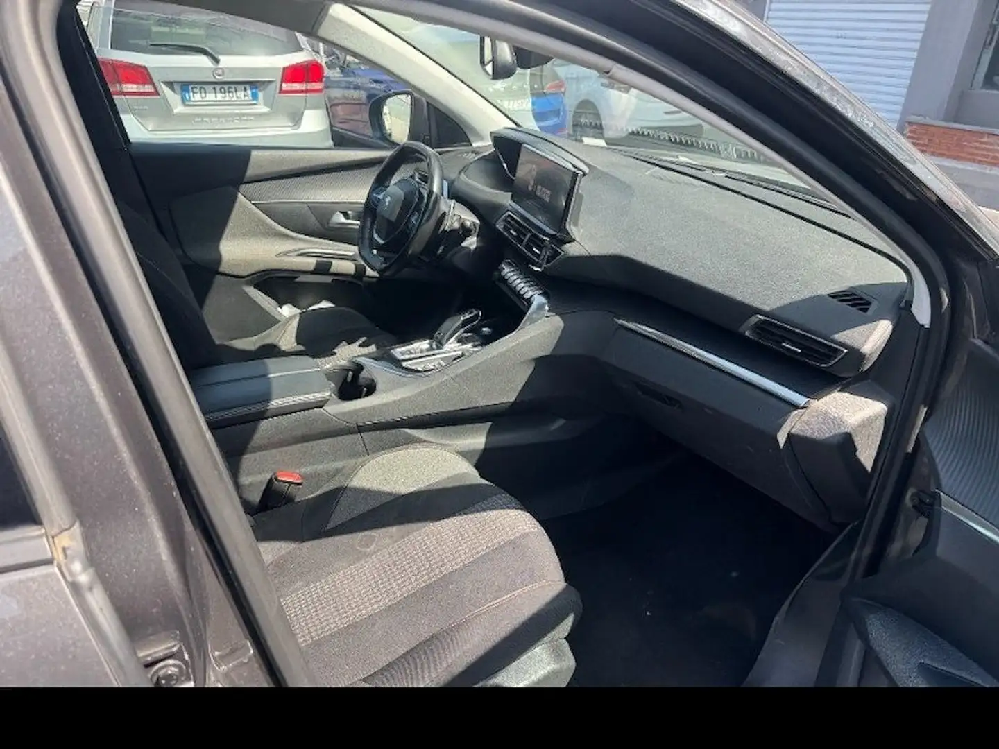 Peugeot 3008 3008 N1 AUTOCARRO 1.5 bluehdi Business - GE257DC Grigio - 2