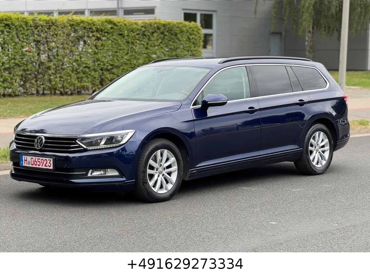 Volkswagen Passat Variant 1 Hand/ACC/Navi/DYNAUDIO/AHK Blau - 1