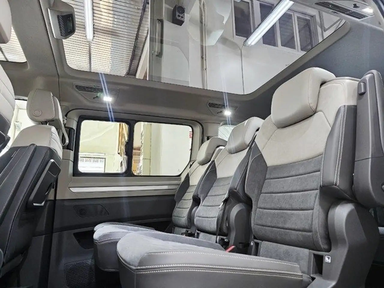 Volkswagen T7 Multivan 2026 — фото 9