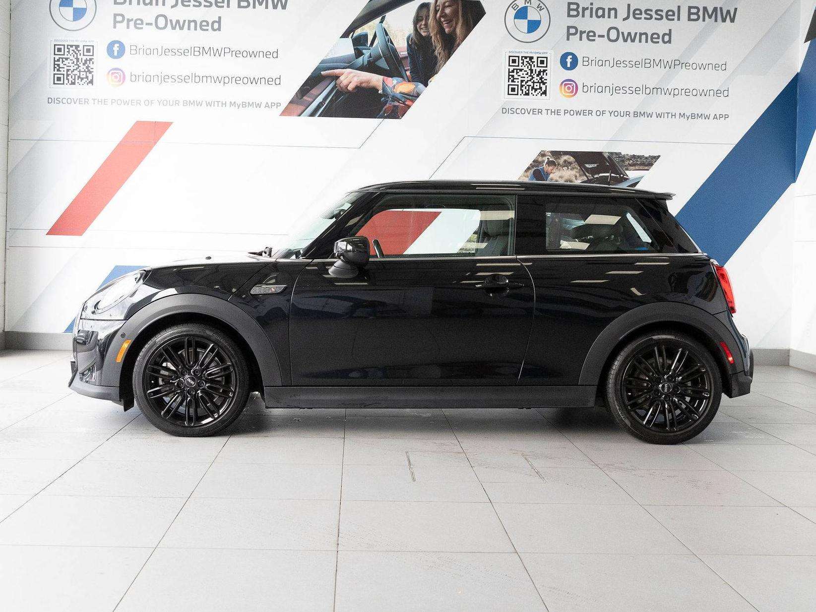 2024 MINI 3 Door