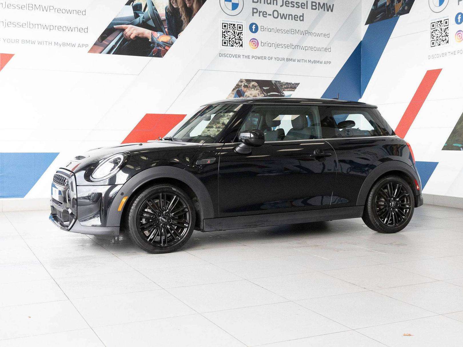 2024 MINI 3 Door