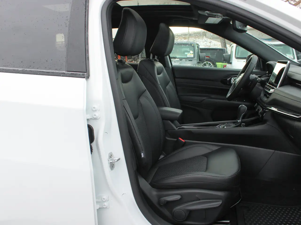 Jeep Compass снимка Jeep Compass
