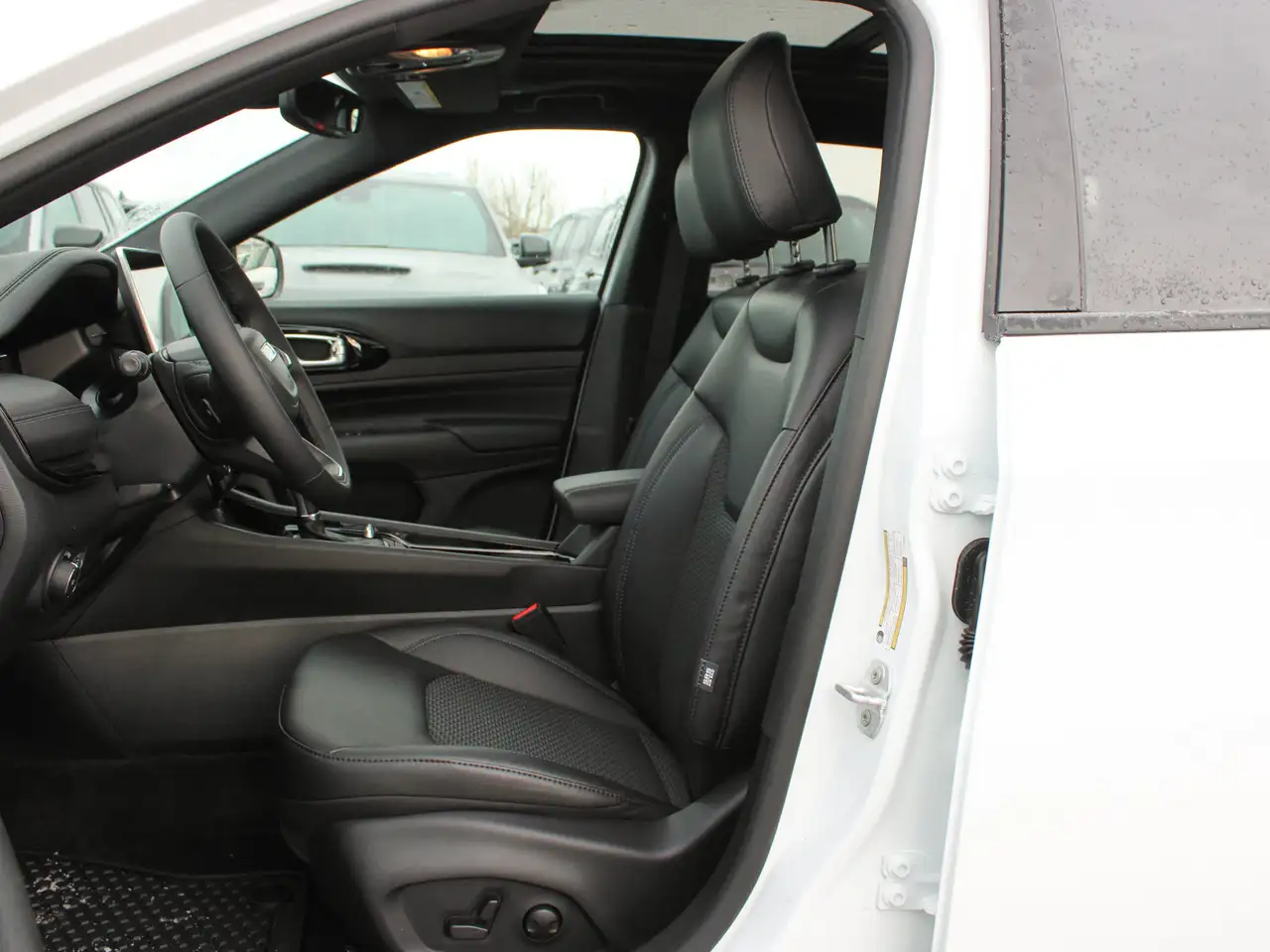 Jeep Compass снимка Jeep Compass