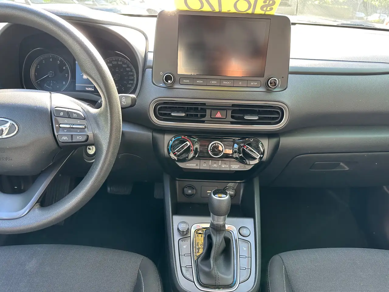 Hyundai KONA снимка Hyundai KONA