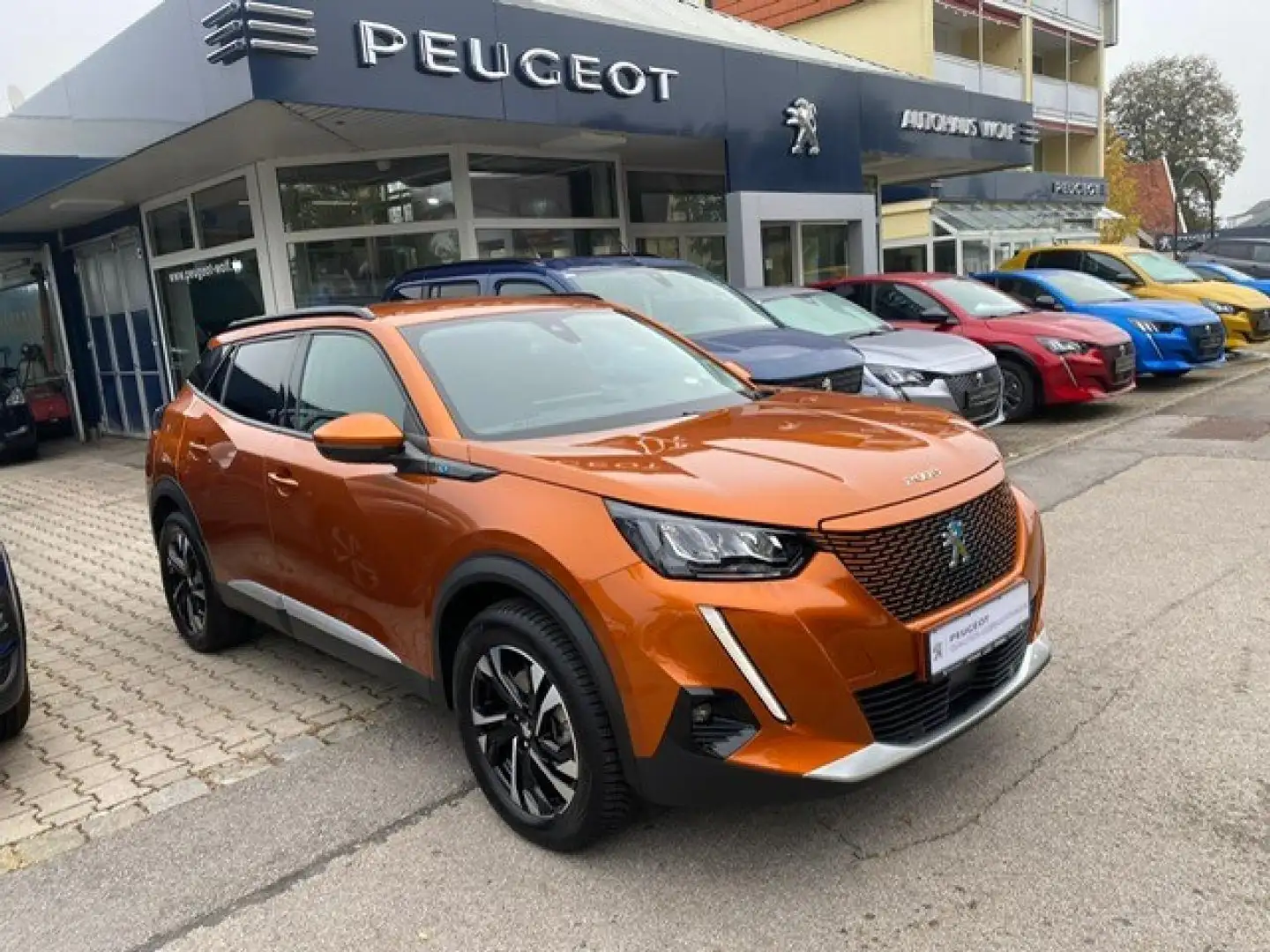 Peugeot 2008 e- Allure Pack Orange - 1