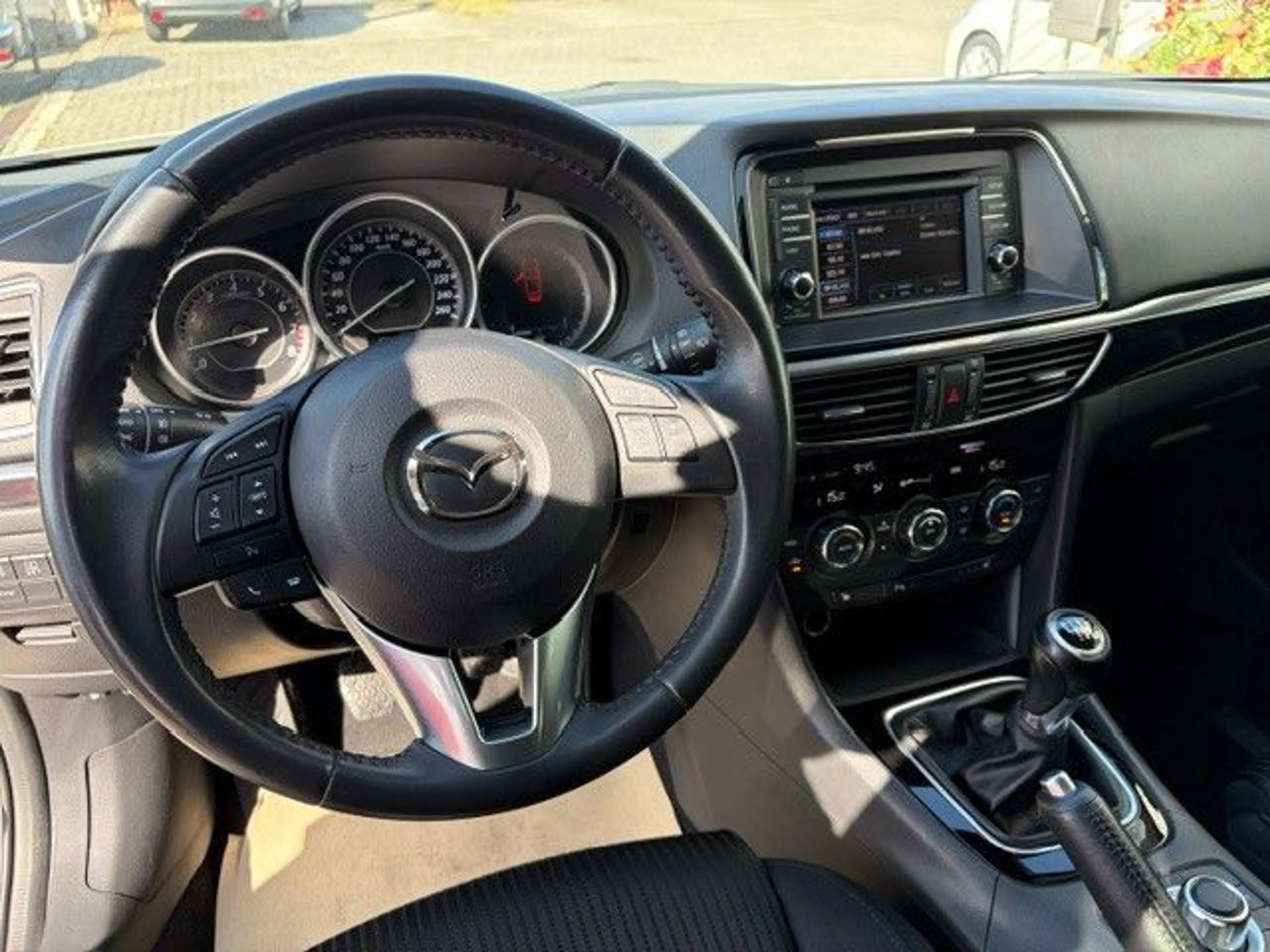Mazda 6 Kombi 2.0i Sports Line 67tkm *Navi+Xenon+Temp. — photo 13