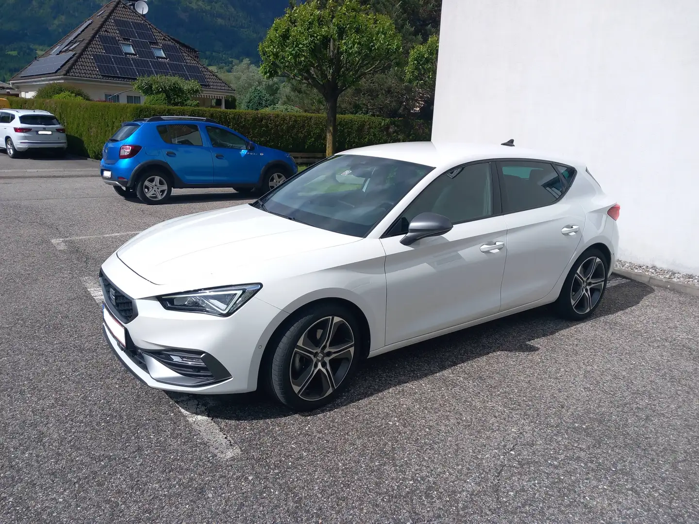 SEAT Leon FR 1,5 TSI ACT, 130 PS Weiß - 2