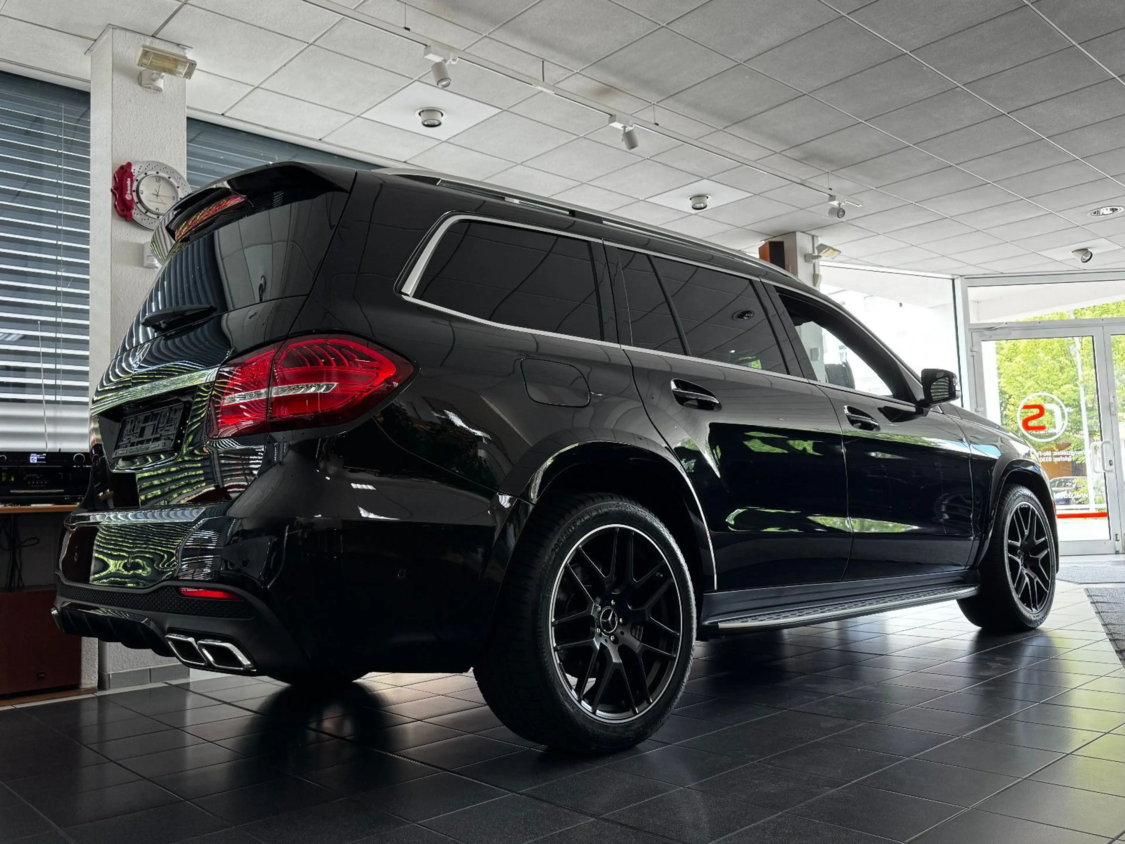 Mercedes-Benz GLS 63 AMG AMG 4M-TV+STANDHZG+PANO+FOND TV+DISTRONIC