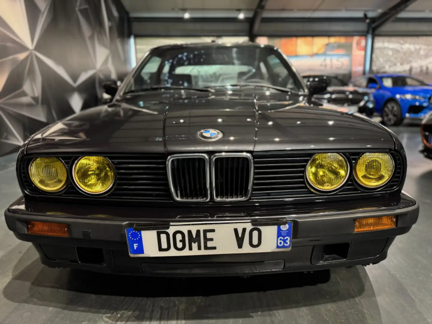 BMW 318 318 IS Noir - 2