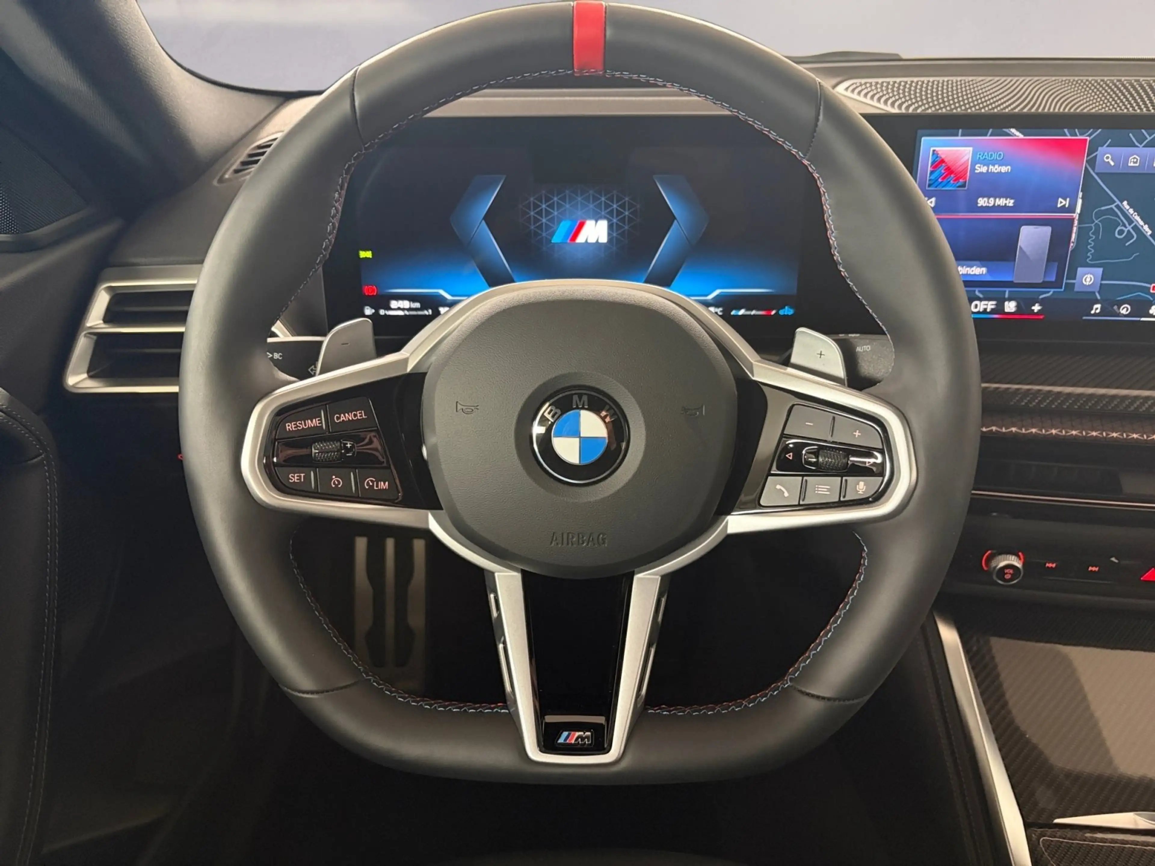 BMW 240 M240i xDrive — photo 11